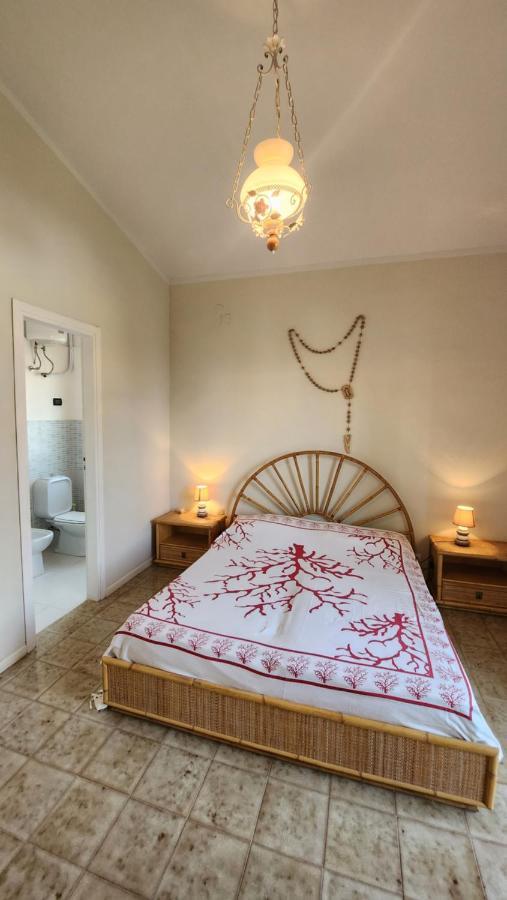 Sea'S Chalet Fontane Bianche Bagian luar foto